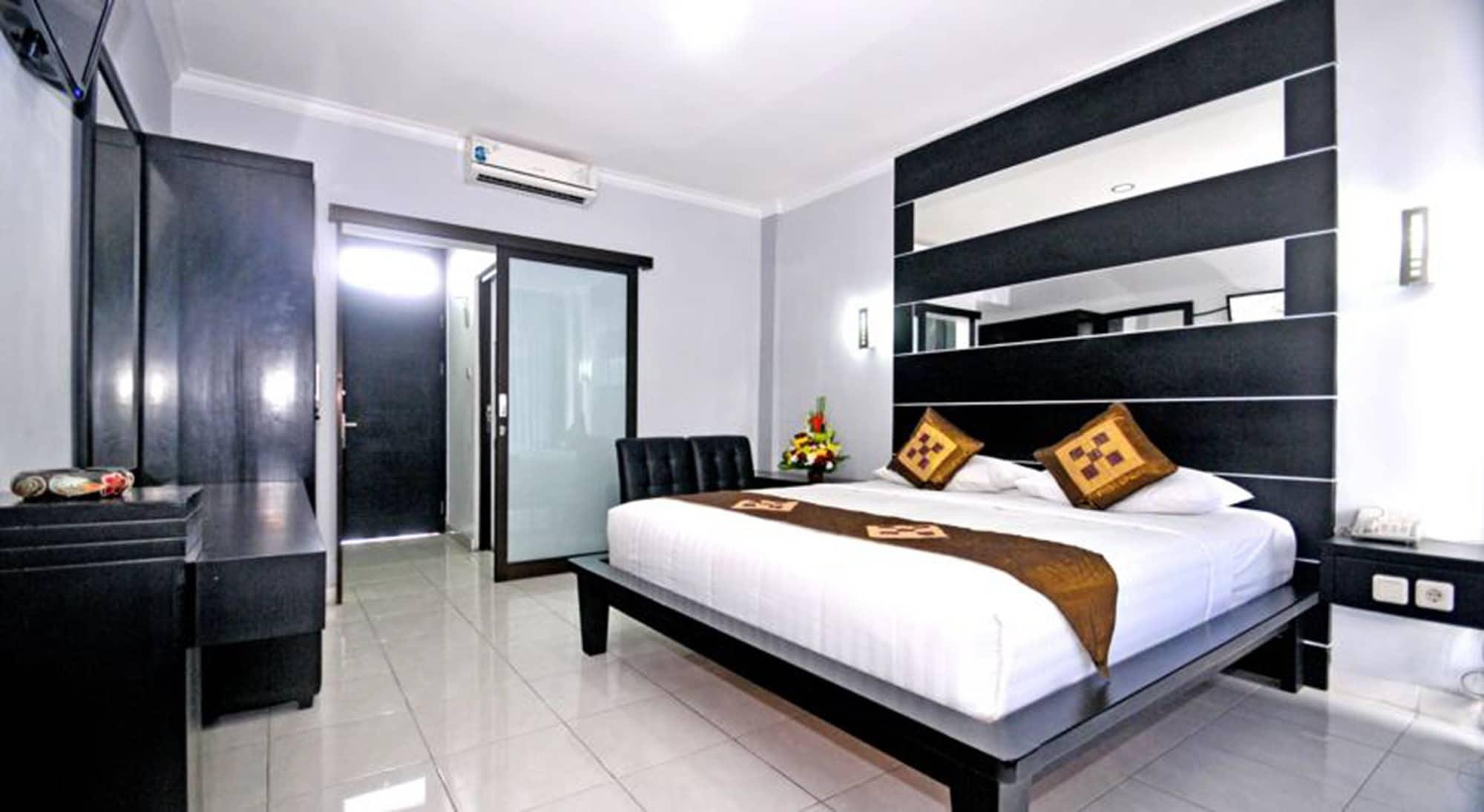 Arya Hotel & Spa 꾸따 외부 사진