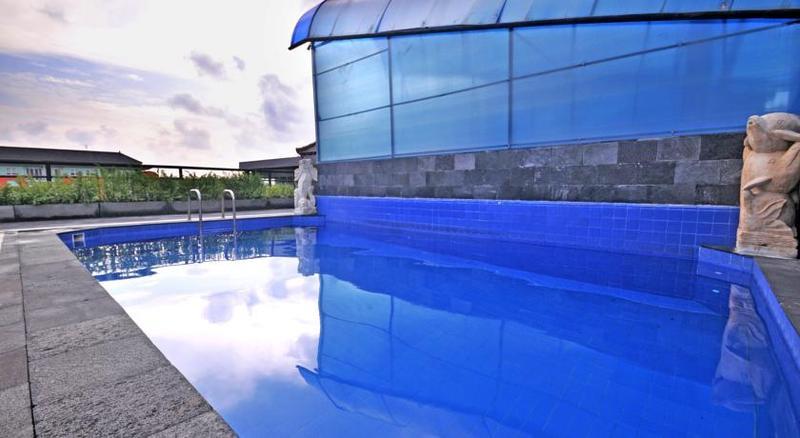 Arya Hotel & Spa 꾸따 외부 사진
