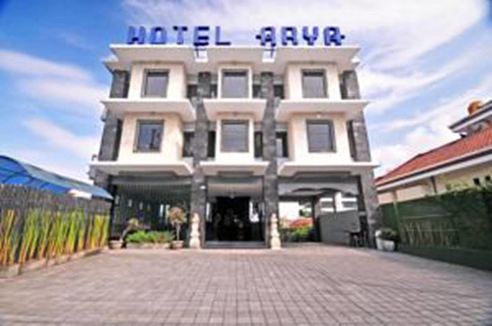 Arya Hotel & Spa 꾸따 외부 사진